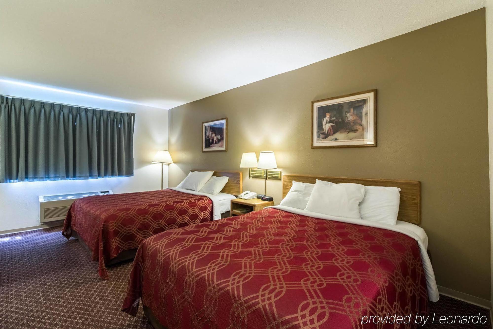 Econo Lodge Ortonville Exteriér fotografie