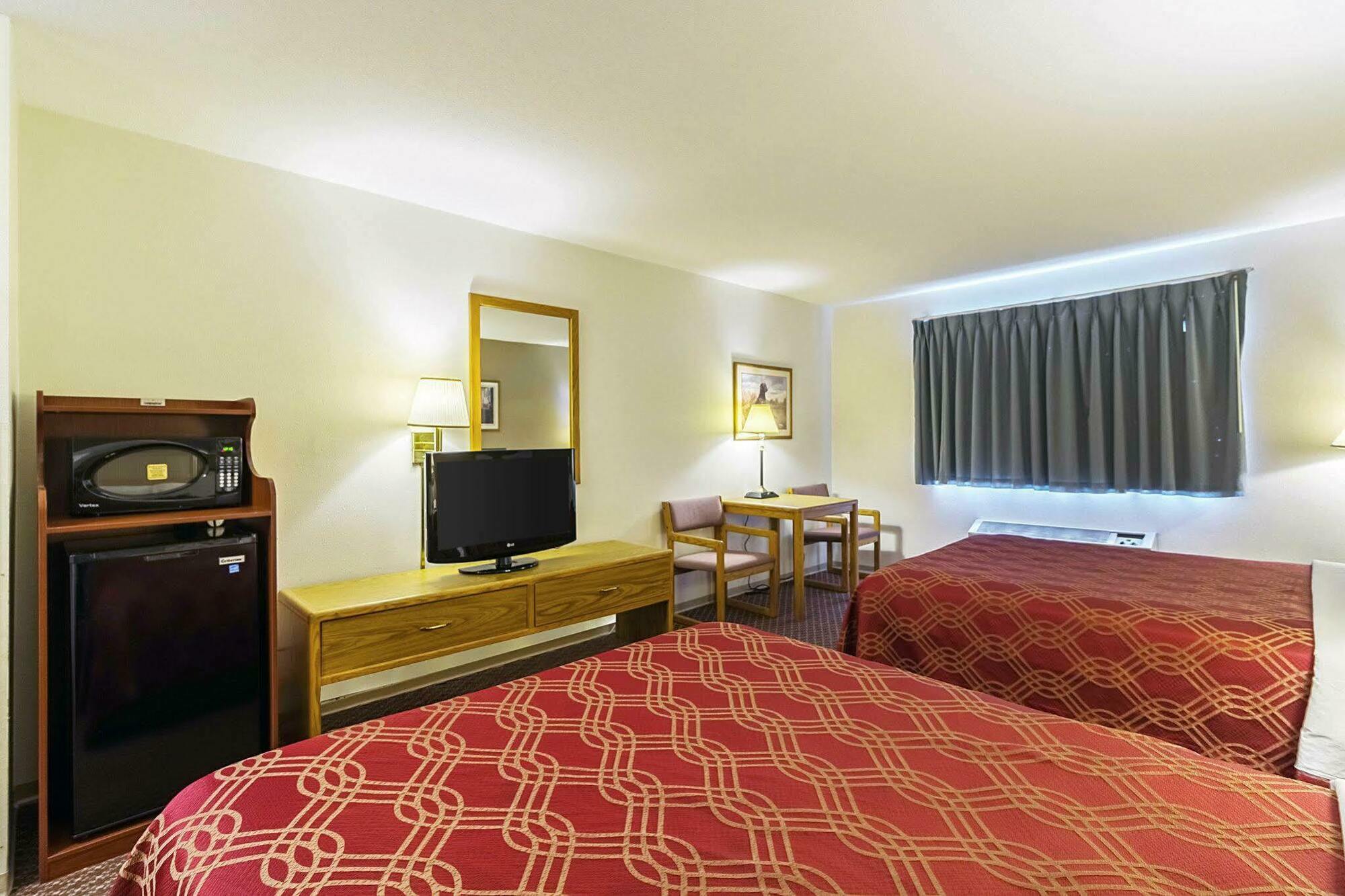 Econo Lodge Ortonville Exteriér fotografie